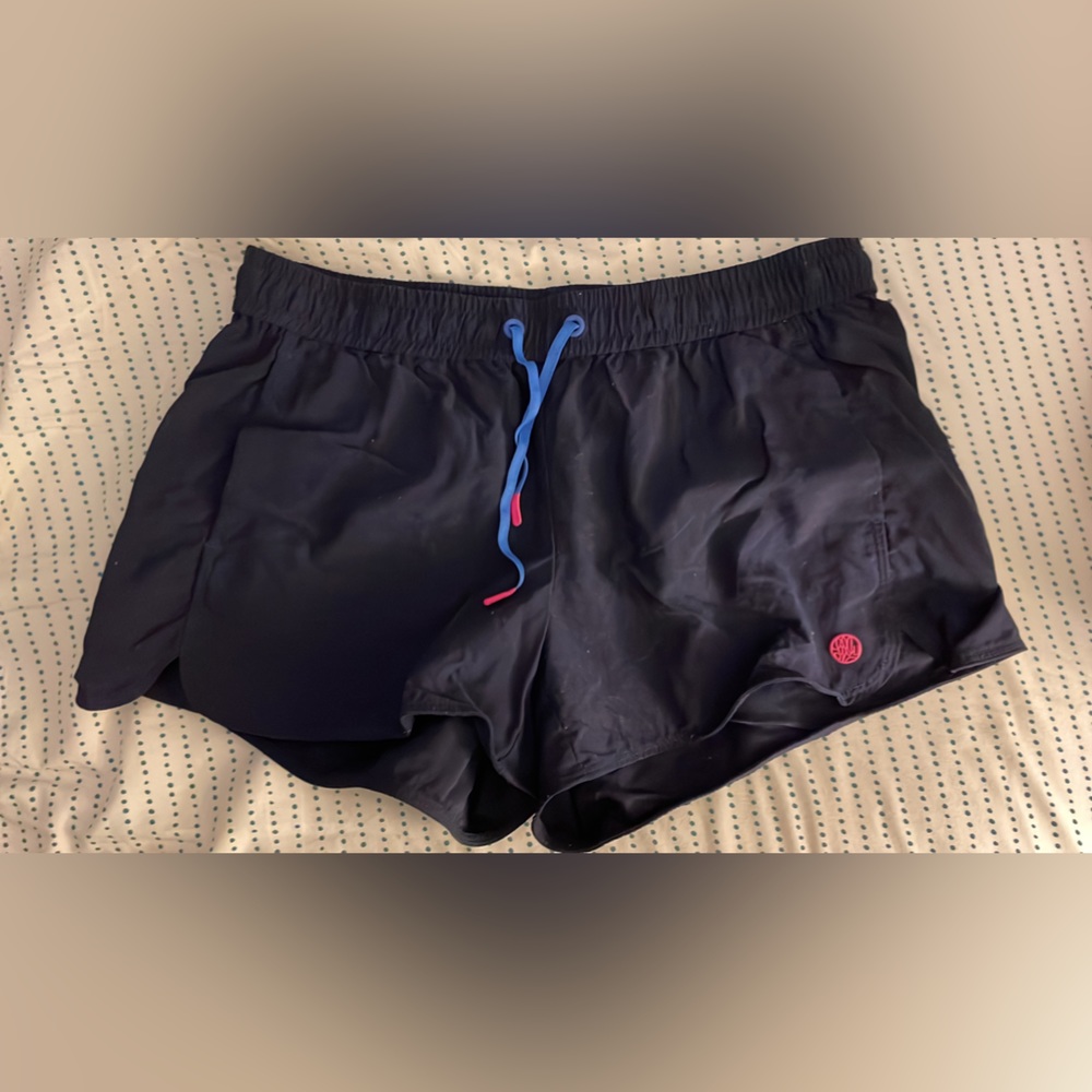 SOLD Lilly Pulitzer run around shorts